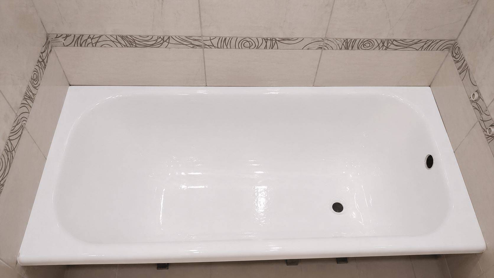 Стальная ванна после реставрации